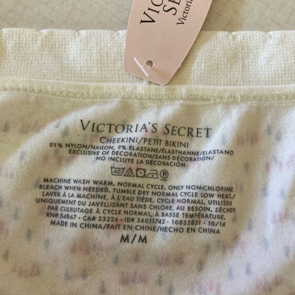 Victoria’s Secret M Cheekini NWT - Picture 2 of 4
